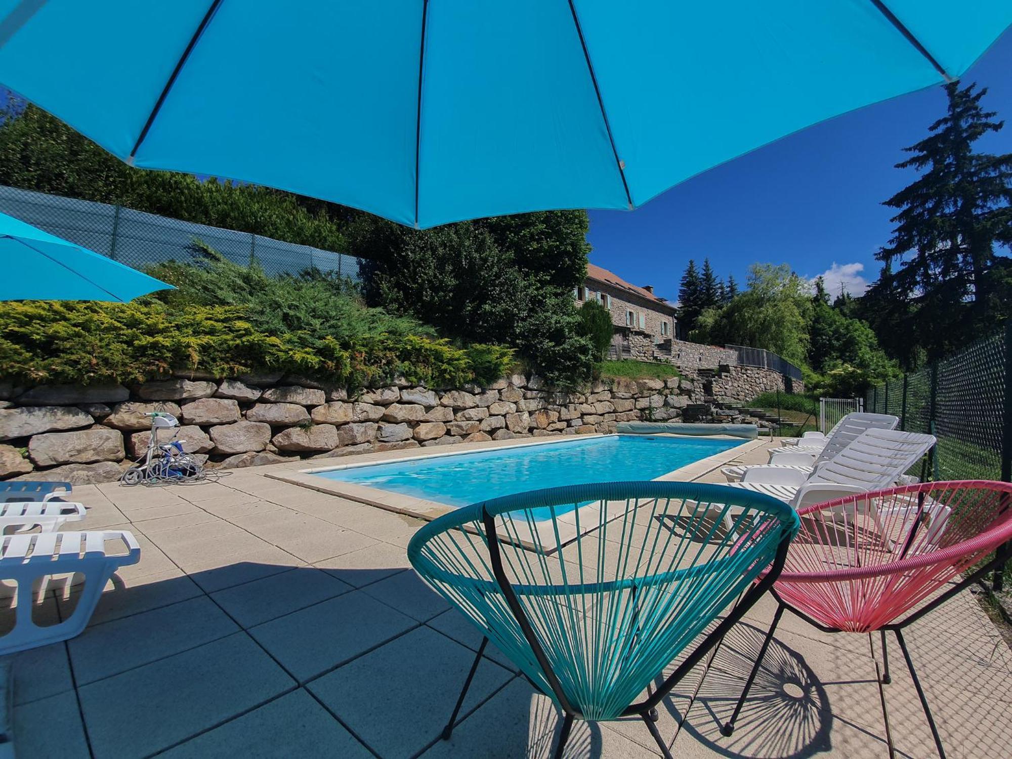 Lerefugedetiti Villa Buissard Exterior photo